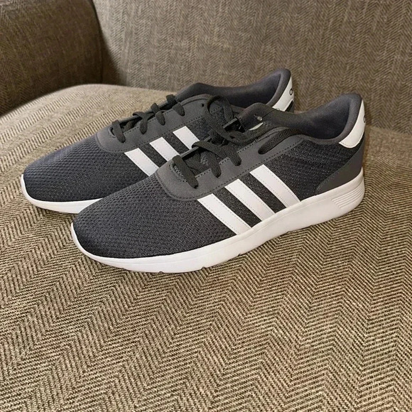 NWT adidas sneakers size 11 shoe men’s lite racer gray coloured - Picture 1 of 4